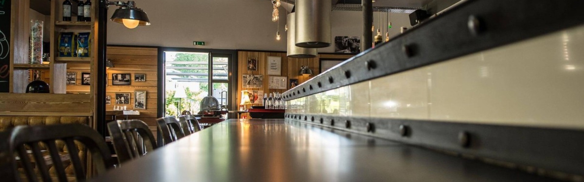 Restaurant RESTAURANT PAPA'S KITCHEN - Réservation en ligne de table pour déjeuner et dîner